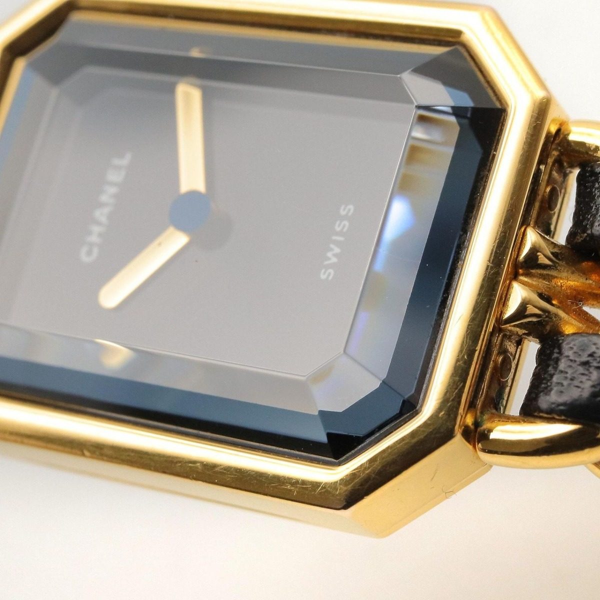 Chanel Watch Premiere M Black Leather — view 9