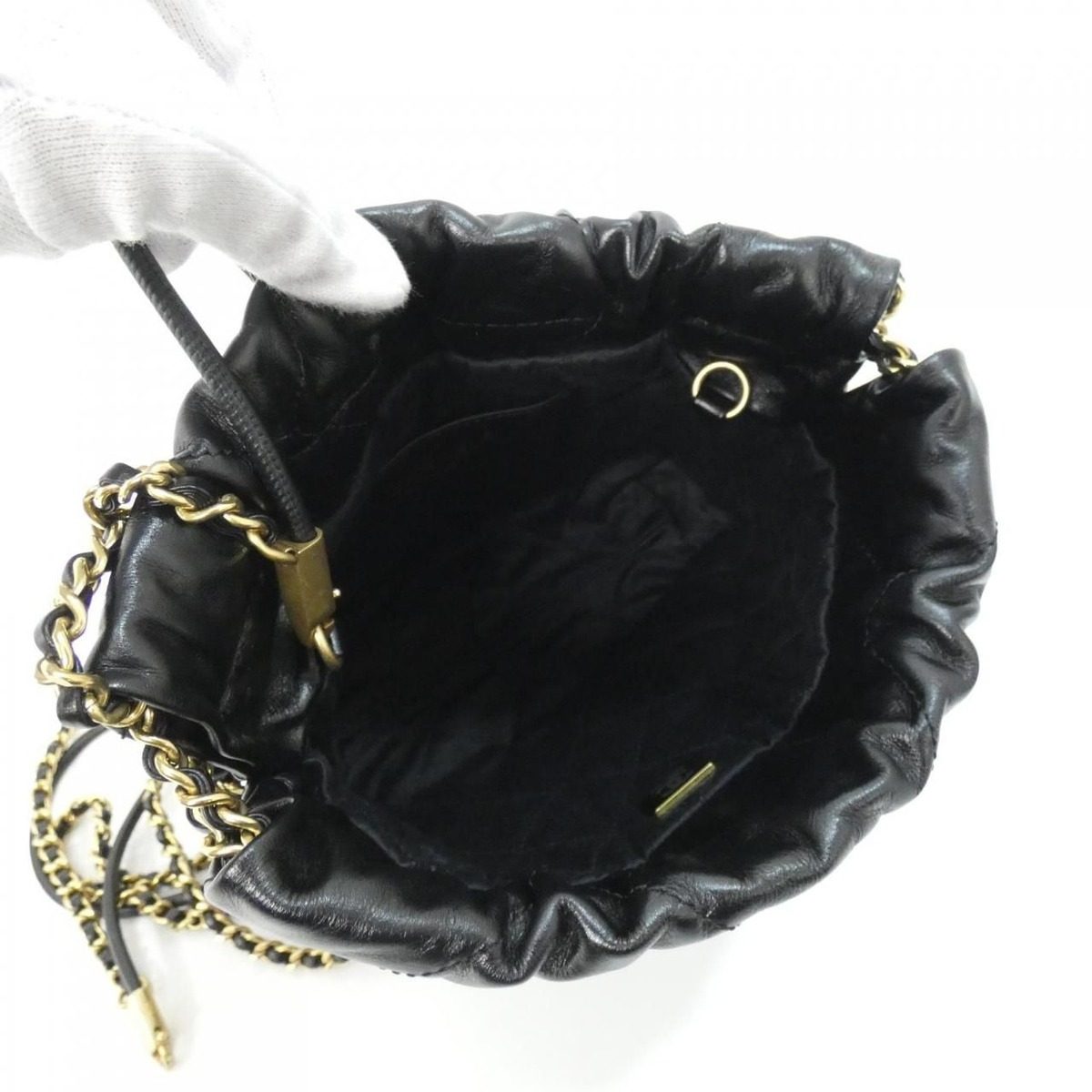 Chanel 22 Line Mini Bag — view 8