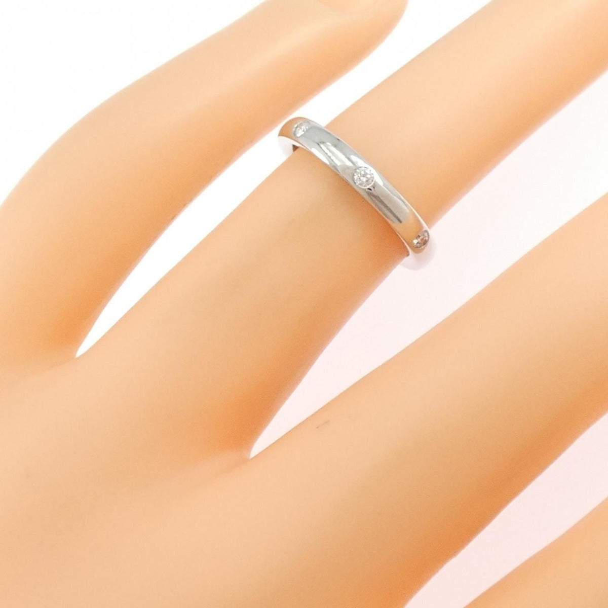 Van Cleef & Arpels Tendormont Etoile Ring — view 6