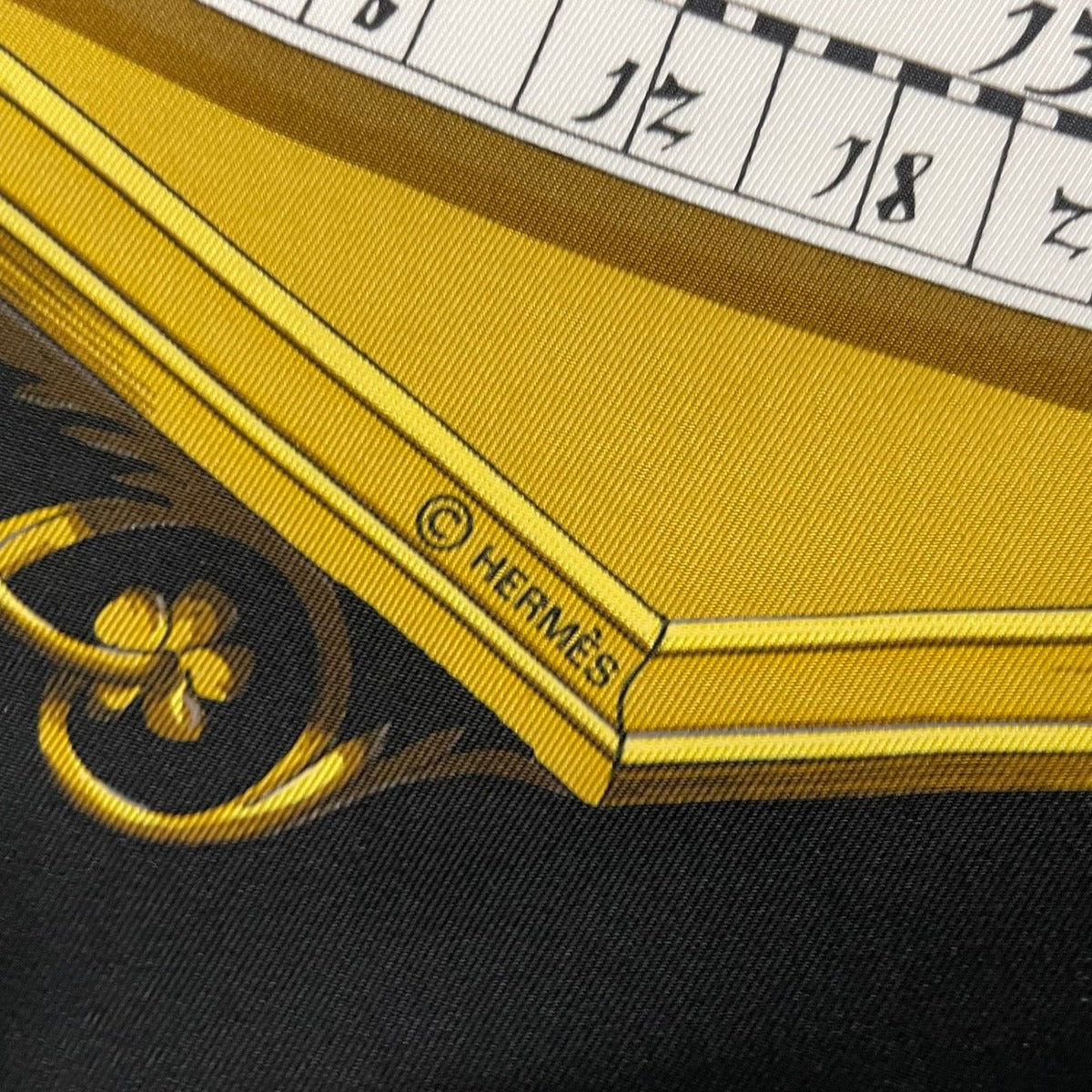 Hermes Scarf Silk Carre 90 Dies ET Hore Astrology Black — view 8