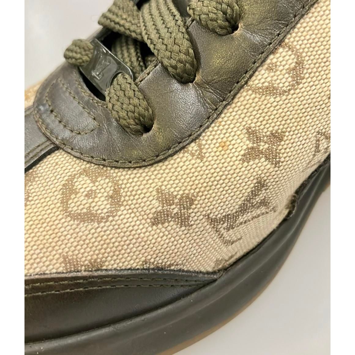 Louis Vuitton Low Cut Sneakers Monogram 35.5 — view 8