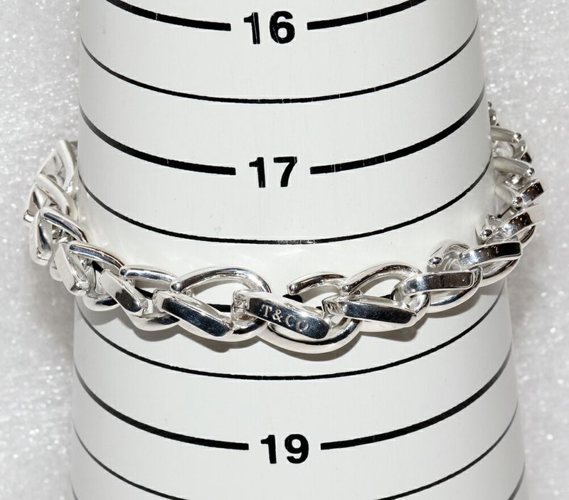 Tiffany & Co Bracelet SV Forge Medium Link Bracelet Large