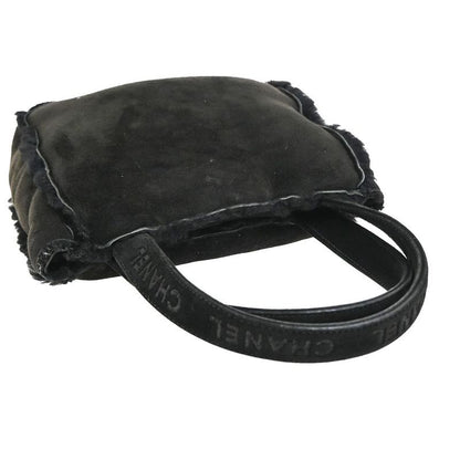Chanel Handbag Logo Fur Bag Black Leather 34ka824