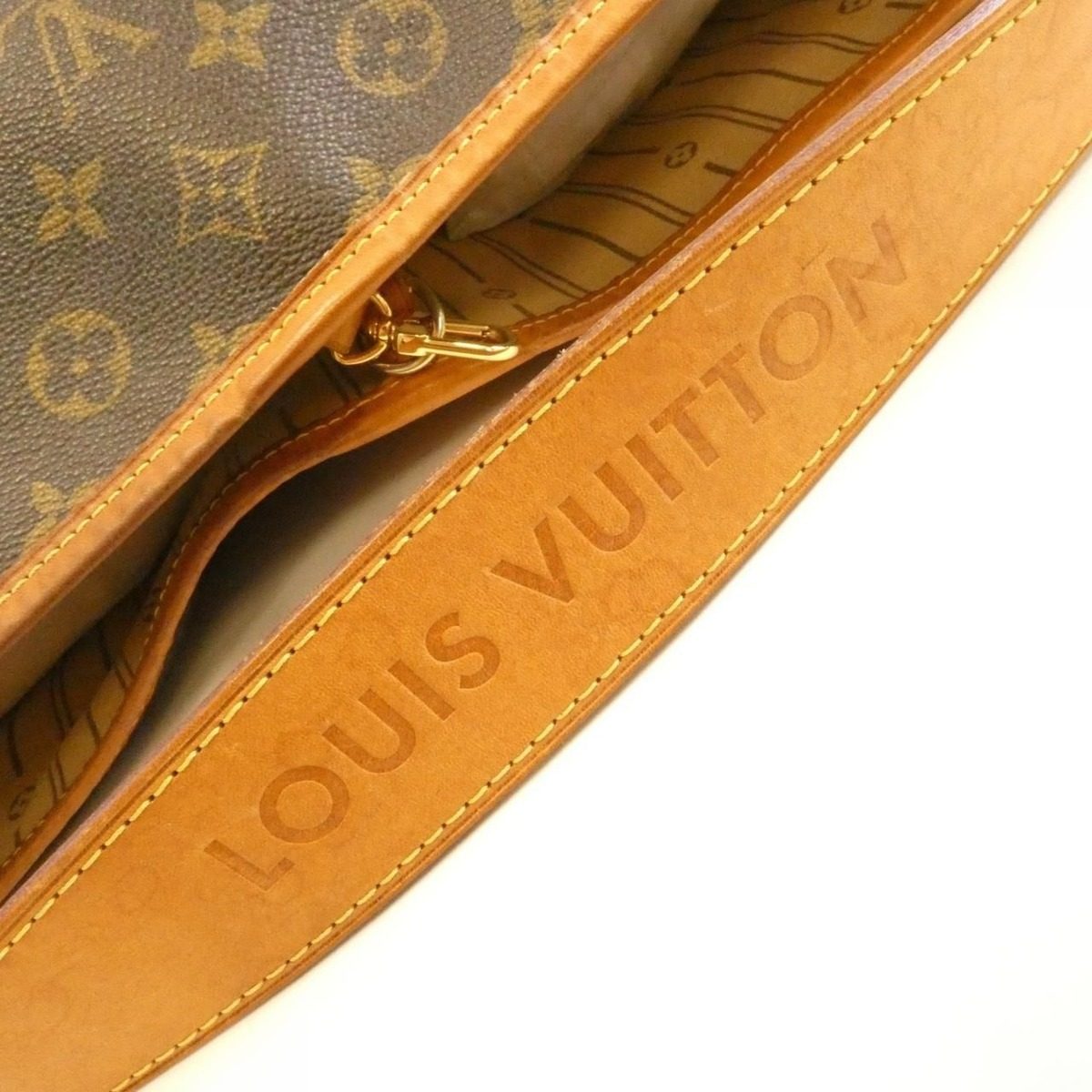 Louis Vuitton Monogram Delightful PM Shoulder Bag — view 6