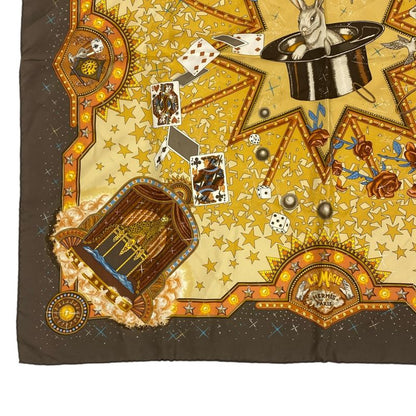 Hermes Carre 90 LA Magie Magic Rabbit Magic Trick Pigeon Clown Silk Brown With