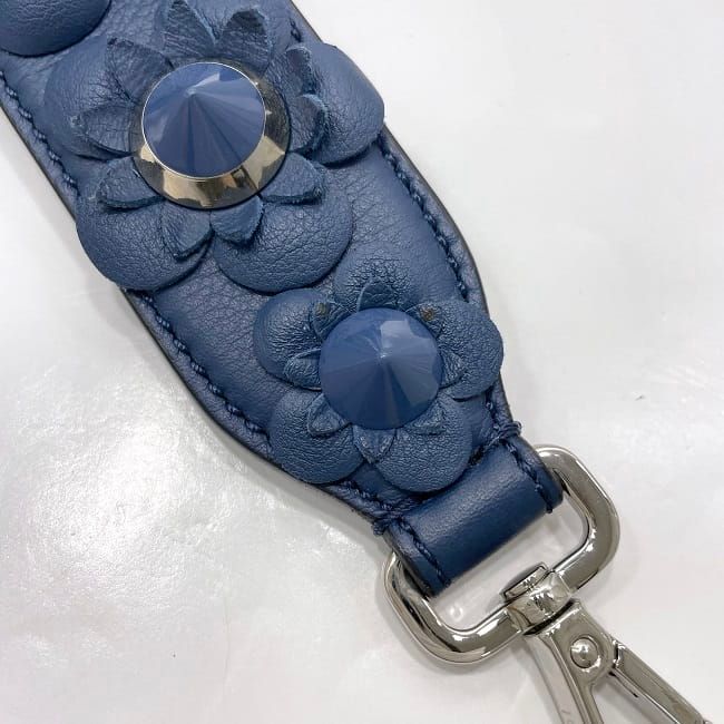 Fendi Shoulder Strap You Navy Excellent Condition Leather