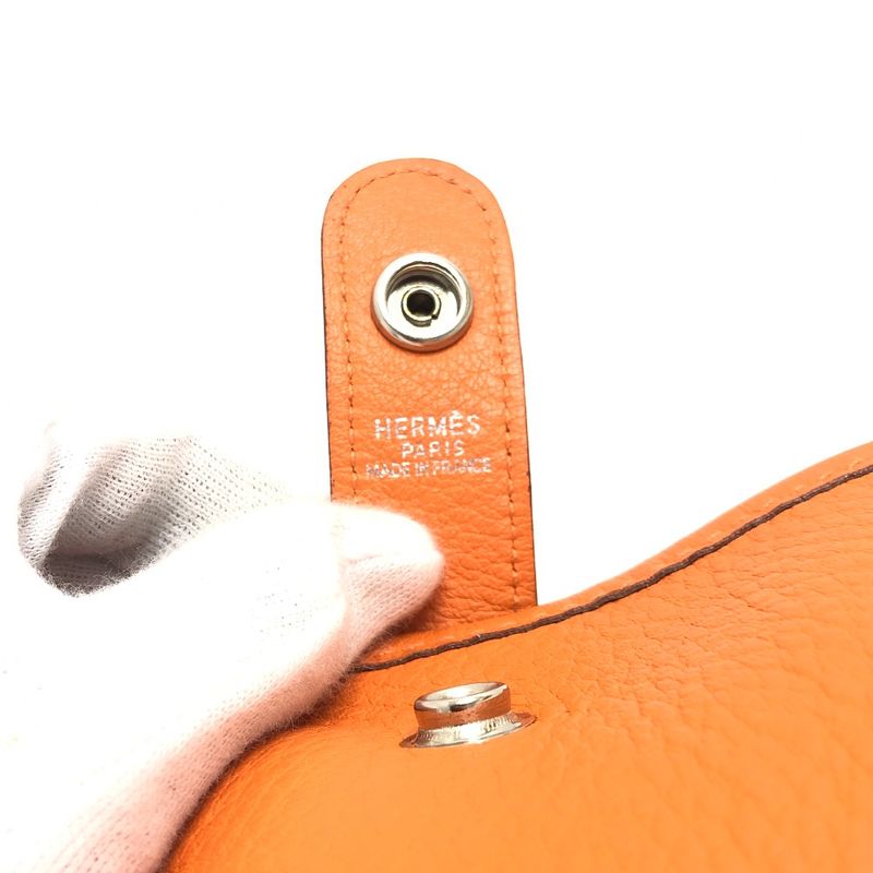 Hermes Shoulder Bag Rodeo De Taurillon Clemence Orange