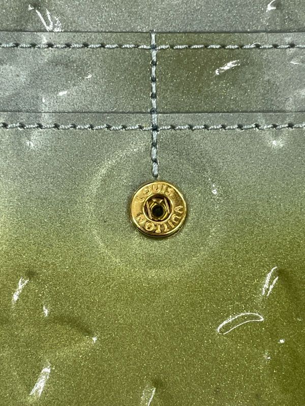 Louis Vuitton Monogram Vernis Portefeuille Sarah Long Wallet M91564 Givre Green