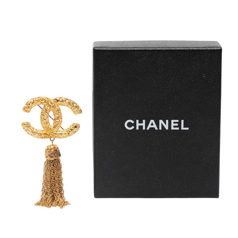 Chanel Vintage Coco Mark Yogan Lava Fringe Gold Plated Ladies Chanel