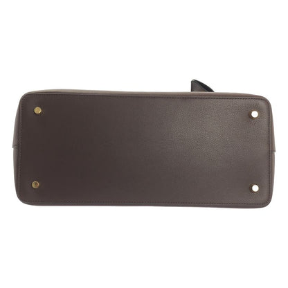 Celine - Conti Supple Calfskin Leather Handbag - Chesnut - Women's