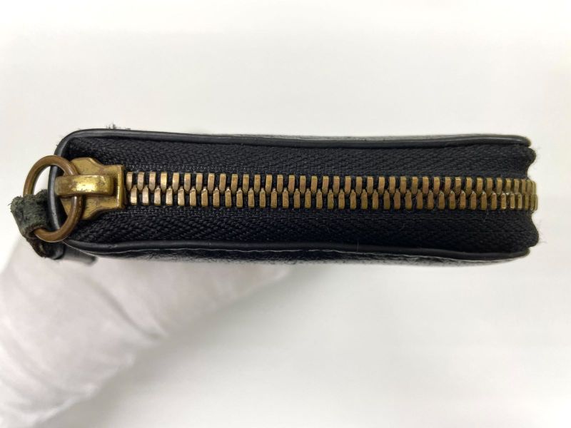 Gucci Animalier Bee Leather Zip Around Wallet Round Zipper Bee Long Wallet