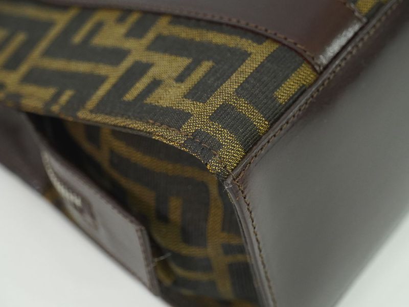 Authentic Fendi Zucca Handbag Canvas Brown Zucca Bag Pre-owned [follow-up