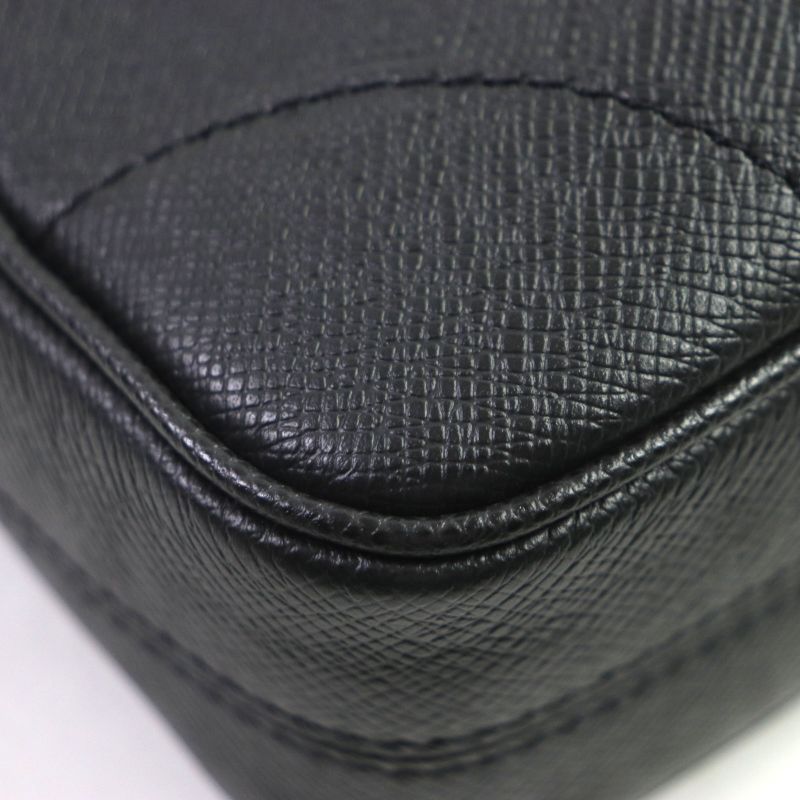 Louis Vuitton M30975 Porte Documents Voyage Taiga Leather 2WAY Briefcase Black