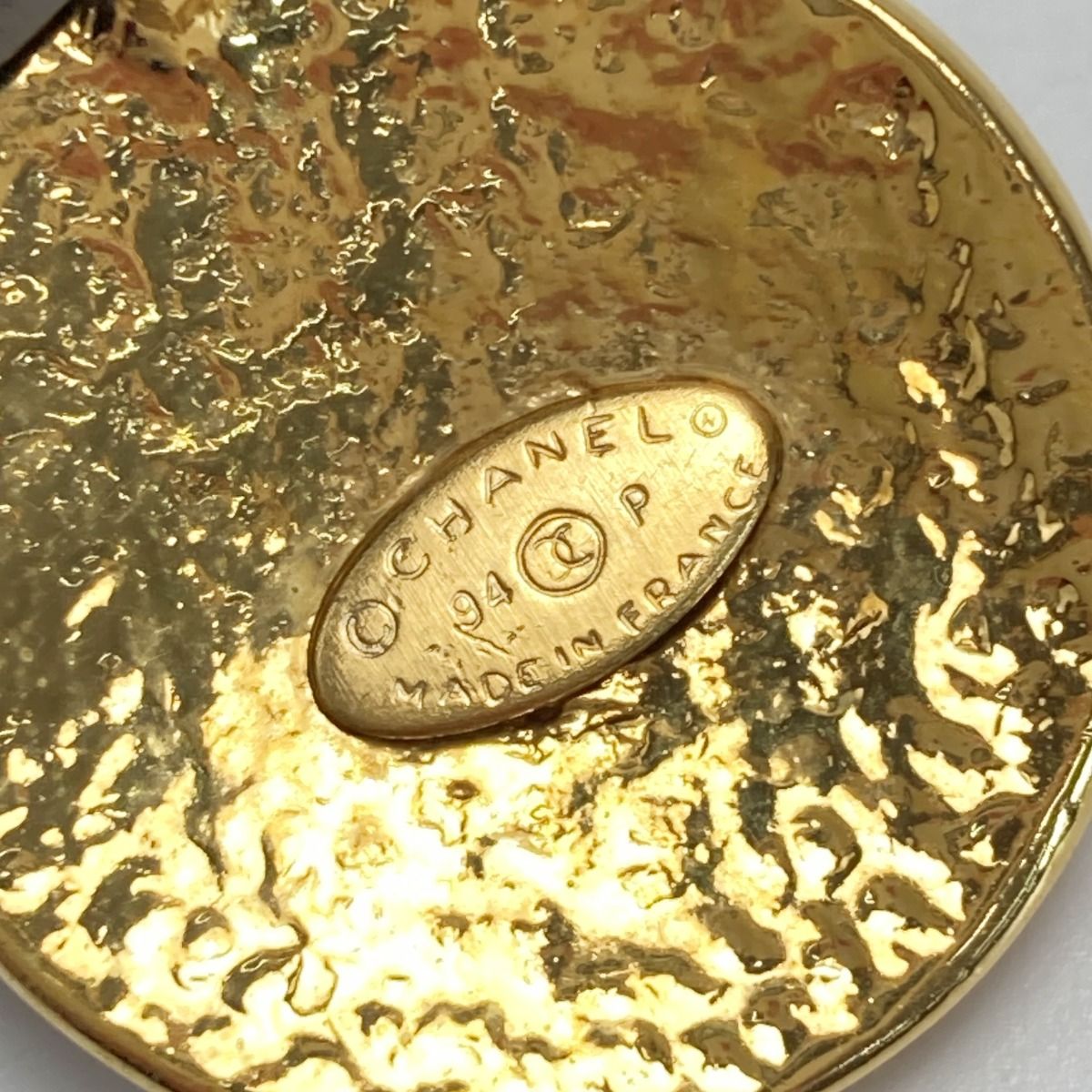 Chanel Cocomark Round Necklace 94p Gold Plated Vintage