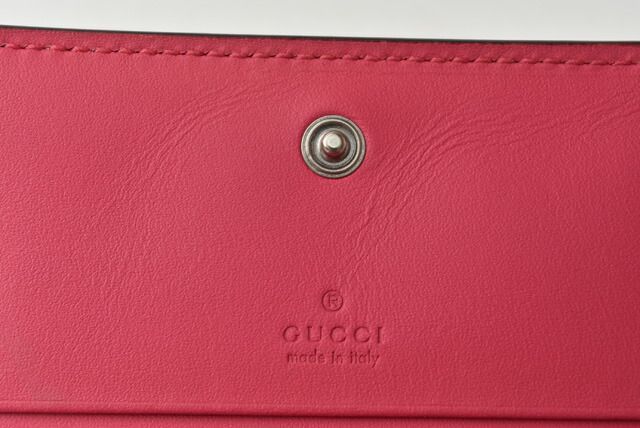 Gucci Mini Wallet Coin Case Gucci Guccy Folded Wallet SEGA Collaboration Pink