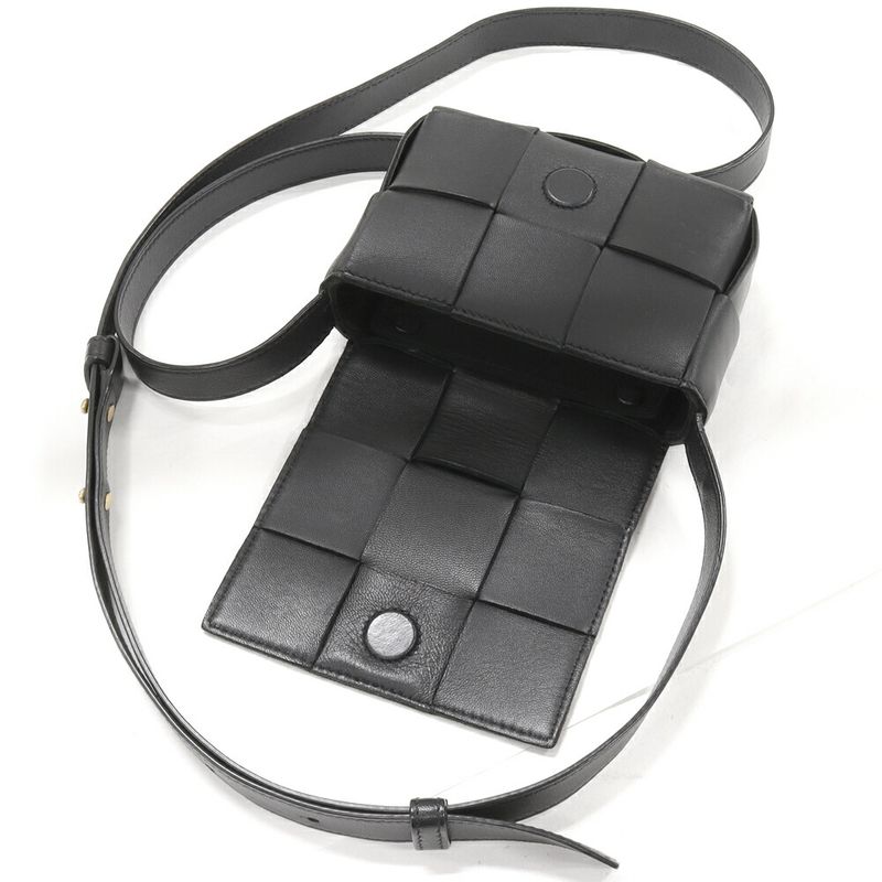 Bottega Veneta Shoulder Bag Pochette Cassette Candy Maxi Intrecciato Lambskin