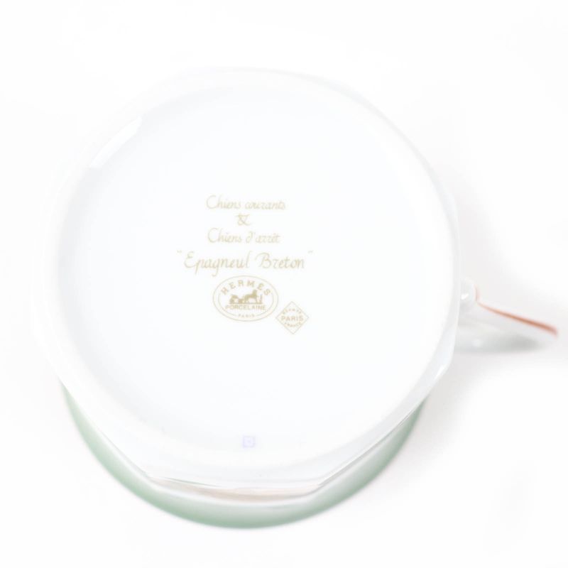 Hermes Pottery Cup And Saucer English Setter Dog Pattern Set Of 2 Green White