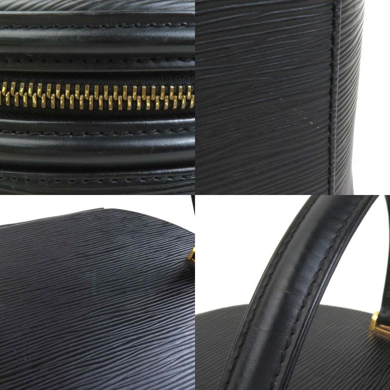 Louis Vuitton Handbag Cannes M48032