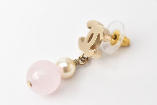 Chanel Earrings Logo CC Coco Mark Swing Pearl Rose 230613
