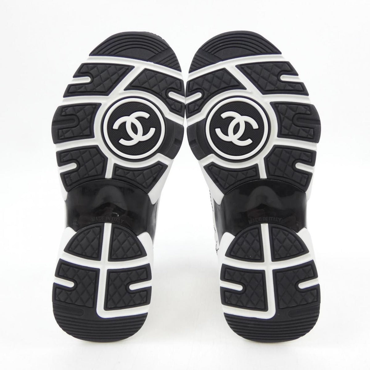Chanel Sneakers Cotton White — view 4