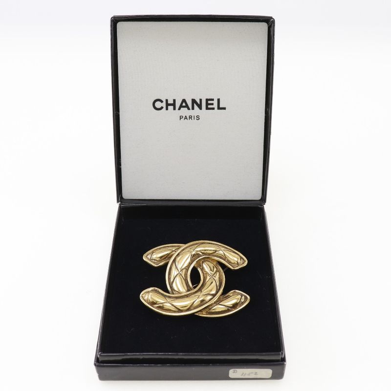 Chanel Coco Mark Gold Plated Ladies 37.3g Brooch