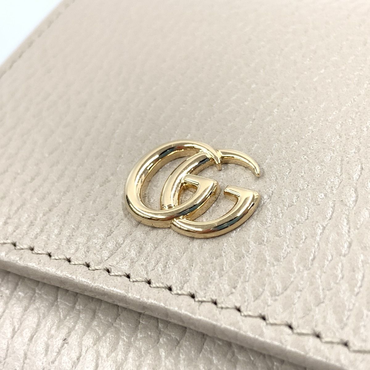 Gucci Ggmarmont Bifold Wallet 598587 0416 Beige