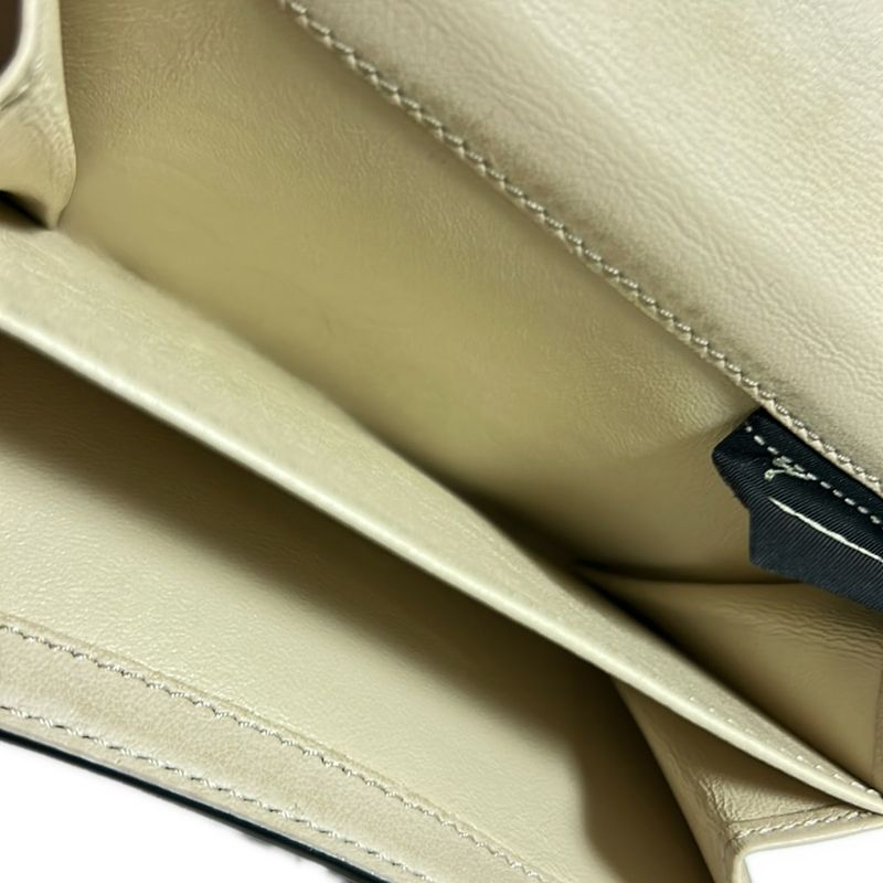 Fendi Bifold Wallet Peekaboo 8m0419 Black Leather