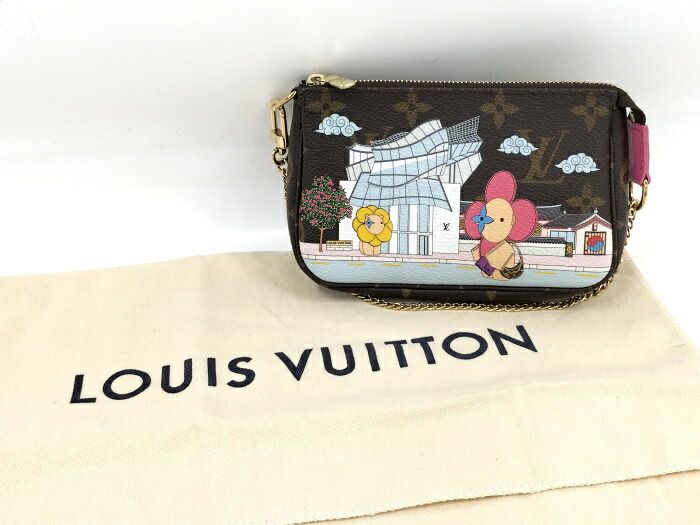 Louis Vuitton Mini Pochette Accessoire Monogram Vivienne M81633