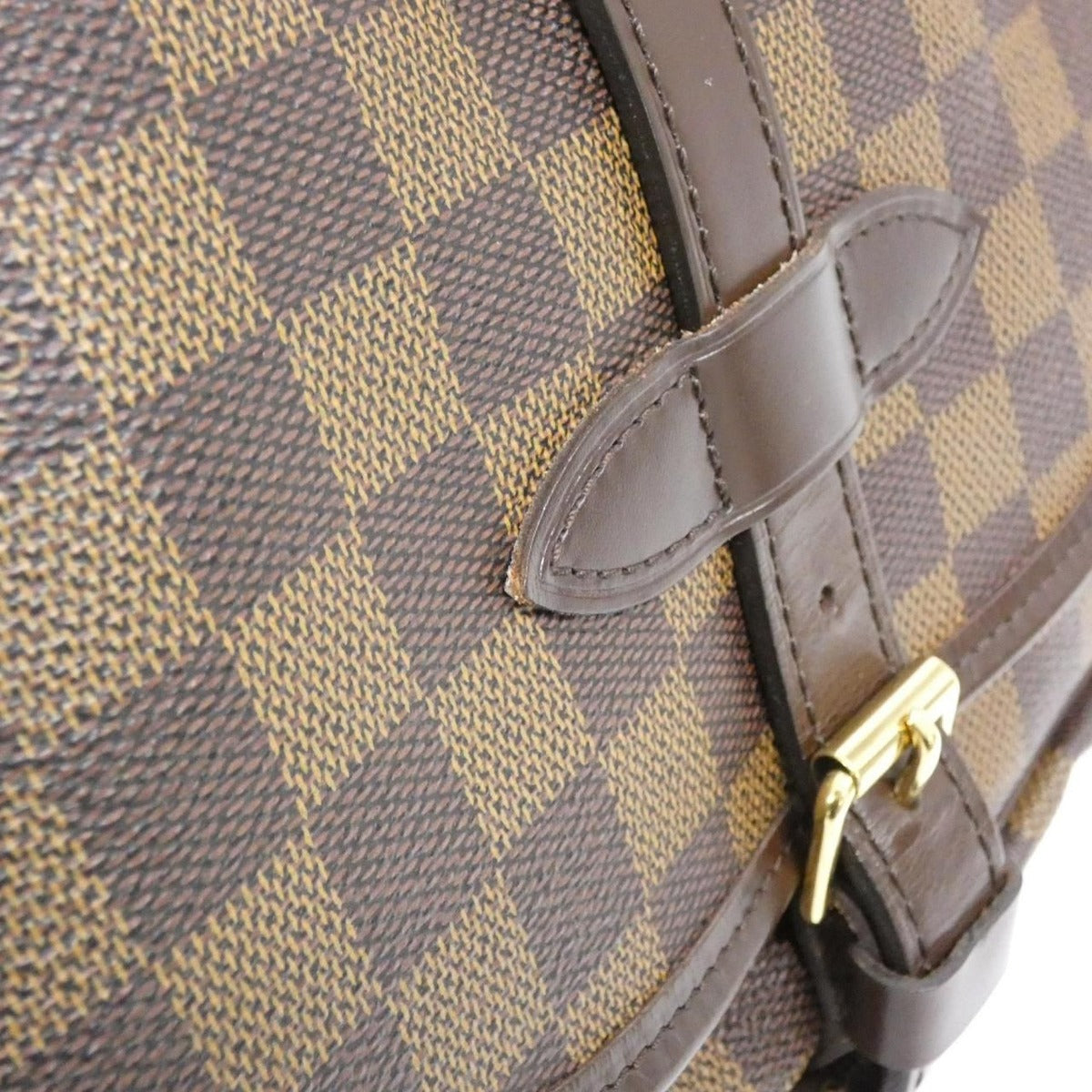 Louis Vuitton Damier Saumur Shoulder Bag — view 4