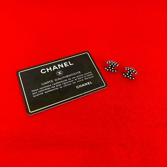 Chanel Coco Mark Motif Plastic Rhinestone Earrings Accessories 04A