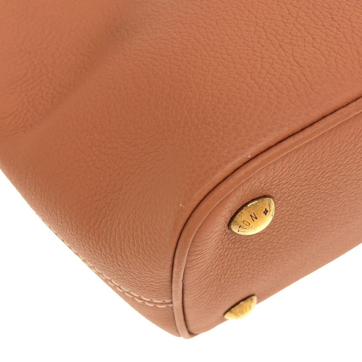 Louis Vuitton Locky All in BB Shoulder Bag — view 3