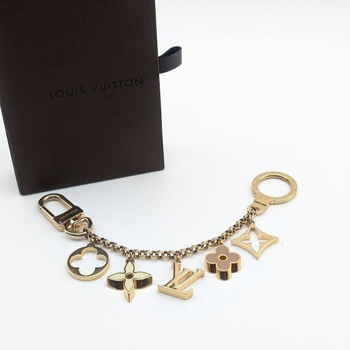 Louis Vuitton Fleur de Monogram Key Holder Charm Gold Chain Keychain