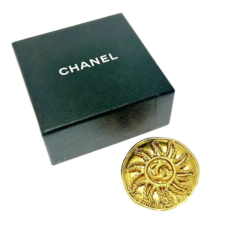 Chanel GP 94a Coco Mark Sun Brooch Gold with Box 418489 Brooch