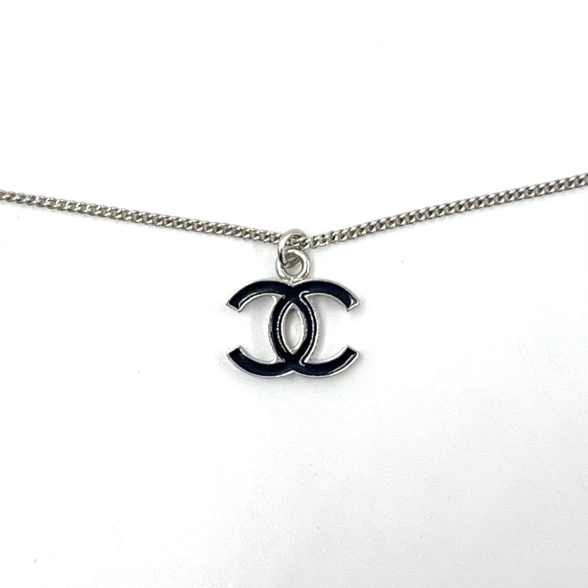 Chanel CC Logo Metal Silver Black Necklace — view 2
