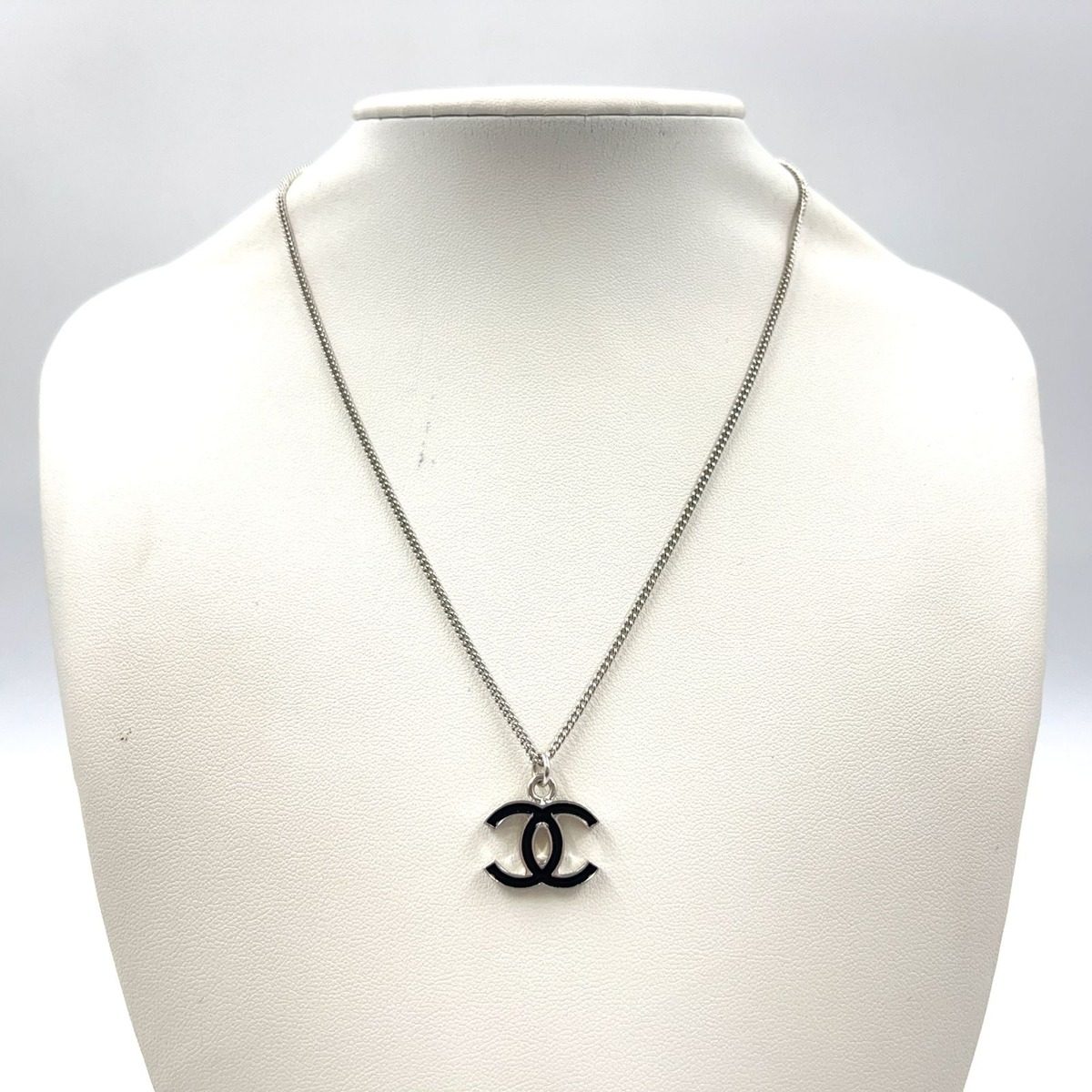 Chanel CC Logo Metal Silver Black Necklace — view 8