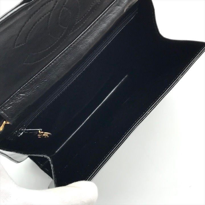 Chanel CC Logo Patent Push Lock Chain Shoulder Bag Black Purse