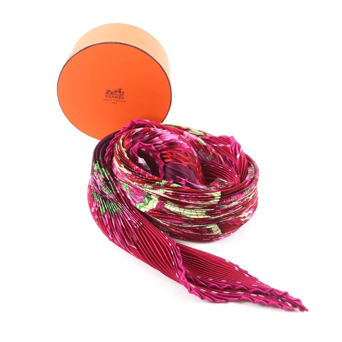 Hermes Pleated Carre Auxpays Des Epices in the Land of Spice Silk Magenta Scarf — view 2