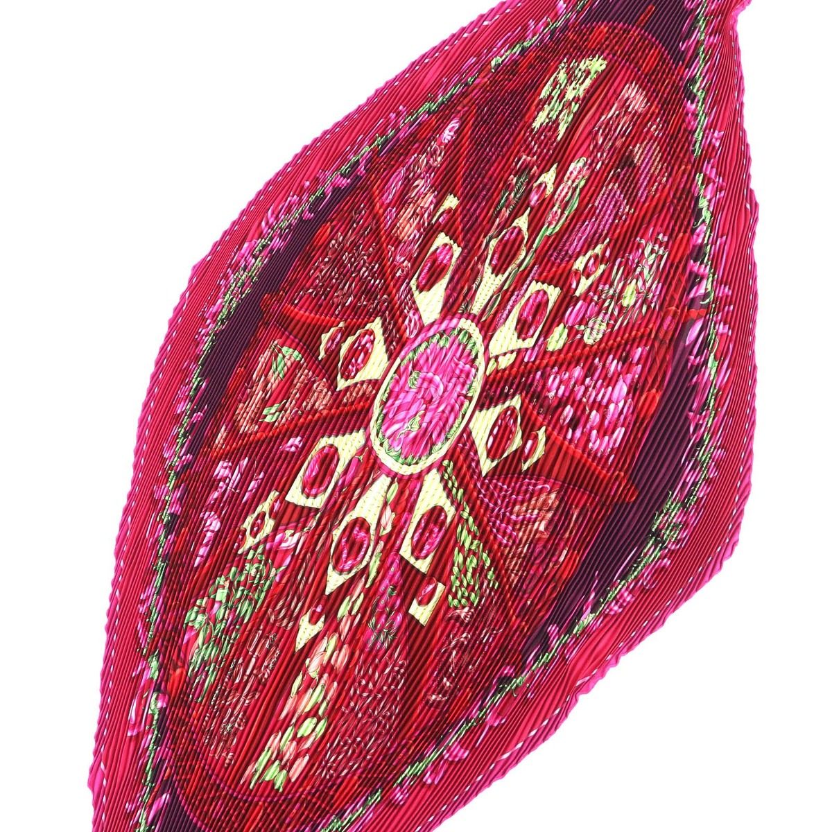Hermes Pleated Carre Auxpays Des Epices in the Land of Spice Silk Magenta Scarf — view 4