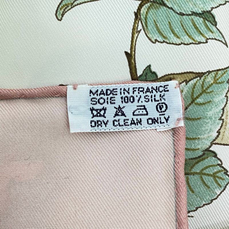 Hermes Scarf Carre 90 AU Coeur DES BOIS In The Woods 100% Silk Pink