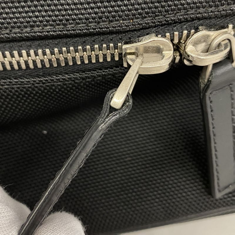 Gucci Waist Bag Sherry Line 630920 Nylon Black Silver Hardware Men Women Unisex