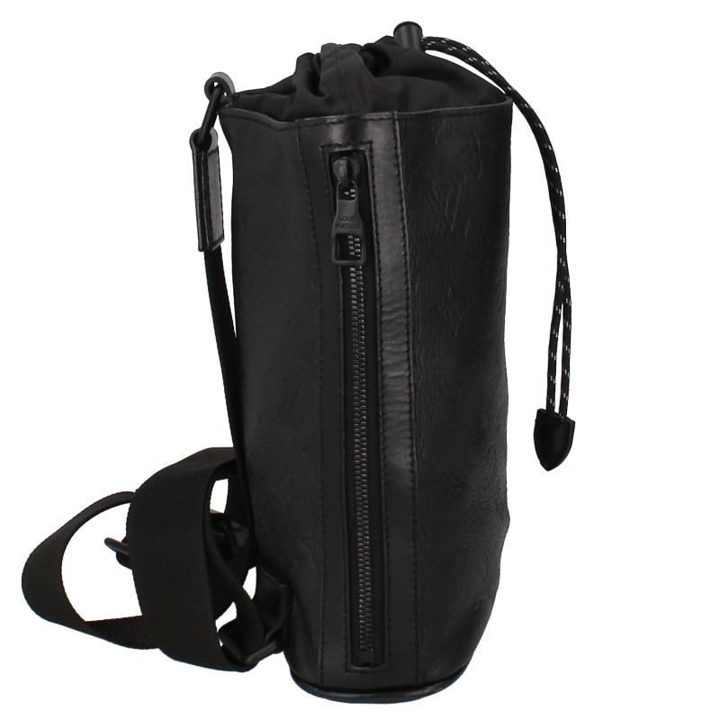 Louis Vuitton Chalk Su Ring Bag M44633 Monogram Shadow Women's Body Bag Noir