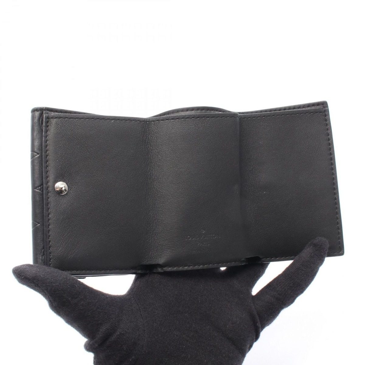 Louis Vuitton Trifold Wallet Discovery Compact Noir Black Leather — view 3