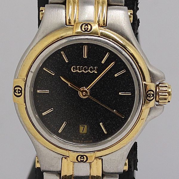 Gucci Quartz Gray Dial Watch Tam