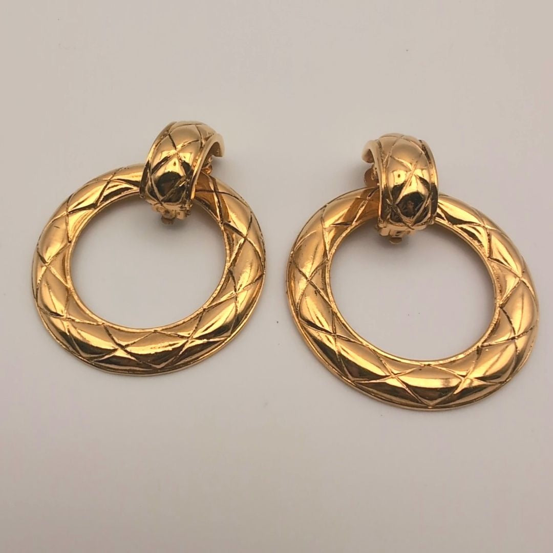 Chanel Earrings CC Logo Round Gold Vintage