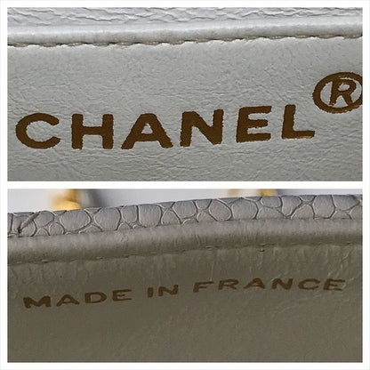 Chanel CC Logo Quilted Caviar Leather Diana Gold Chain Shoulder Bag