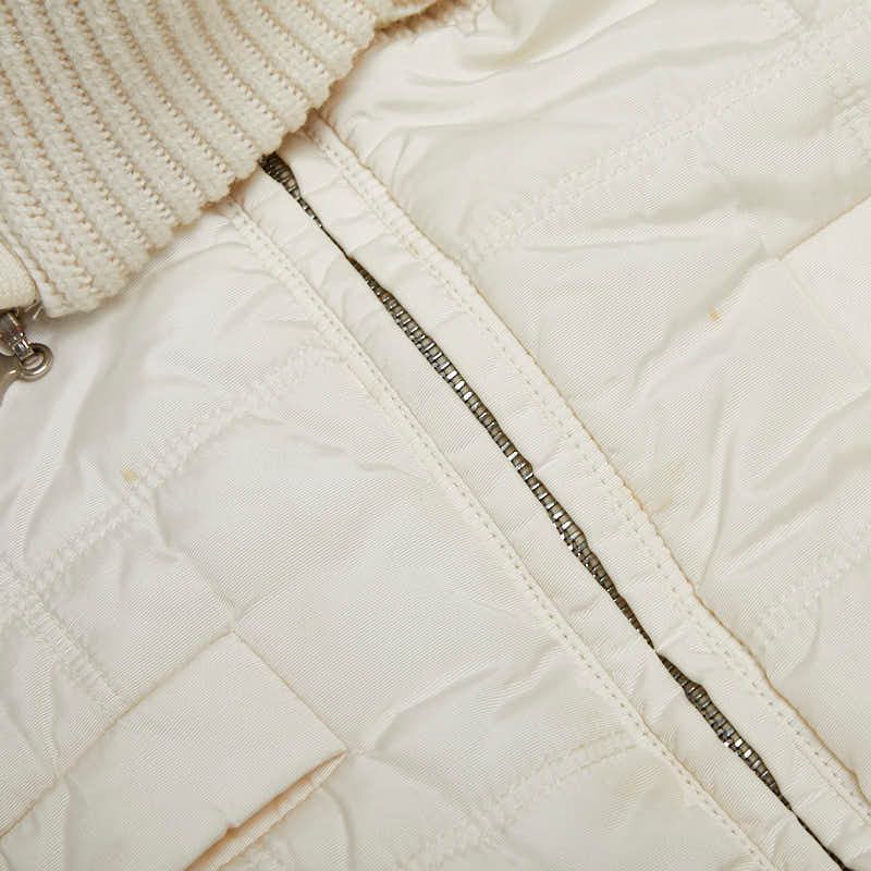 Chanel Sport Line Coco Mark Blouson Zip Up Size: 36 P16401w02679 Ivory Wool