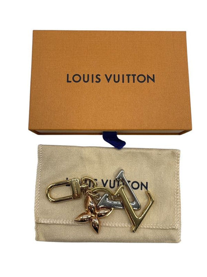 1424 Louis Vuitton M68449 Key Holder - LV New Wave