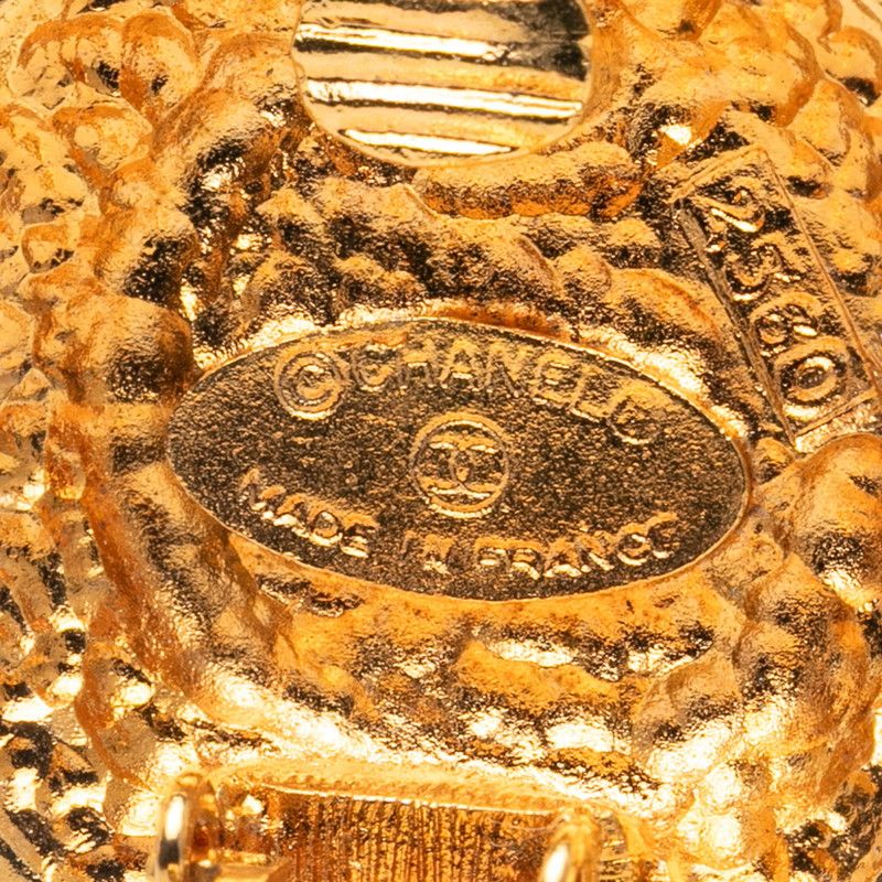 Chanel Round Gold Plated Faux Pearl Ladies Chanel