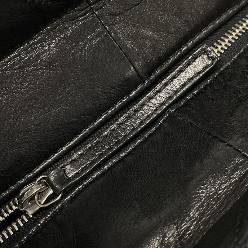 Chanel Shoulder Bag Matelasse Black Silver Hardware / Chain Shoulder / Gathered