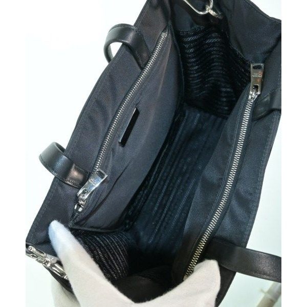 Prada Tote Black — view 4